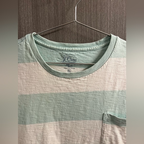 J. Crew short sleeve shirt stripes size xl - Picture 3 of 3
